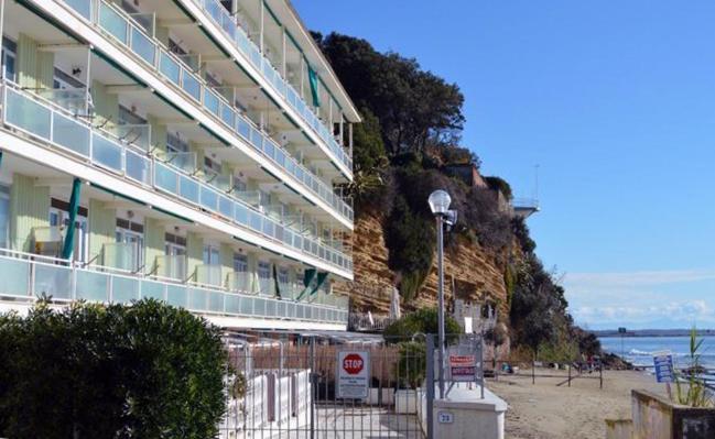 Appartement La Casa Sulla Spiaggia à Nettuno Extérieur photo